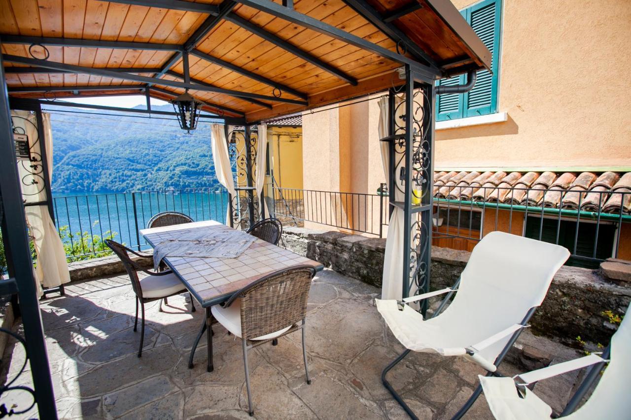 Casa Di Momo Appartement Carate Urio Buitenkant foto